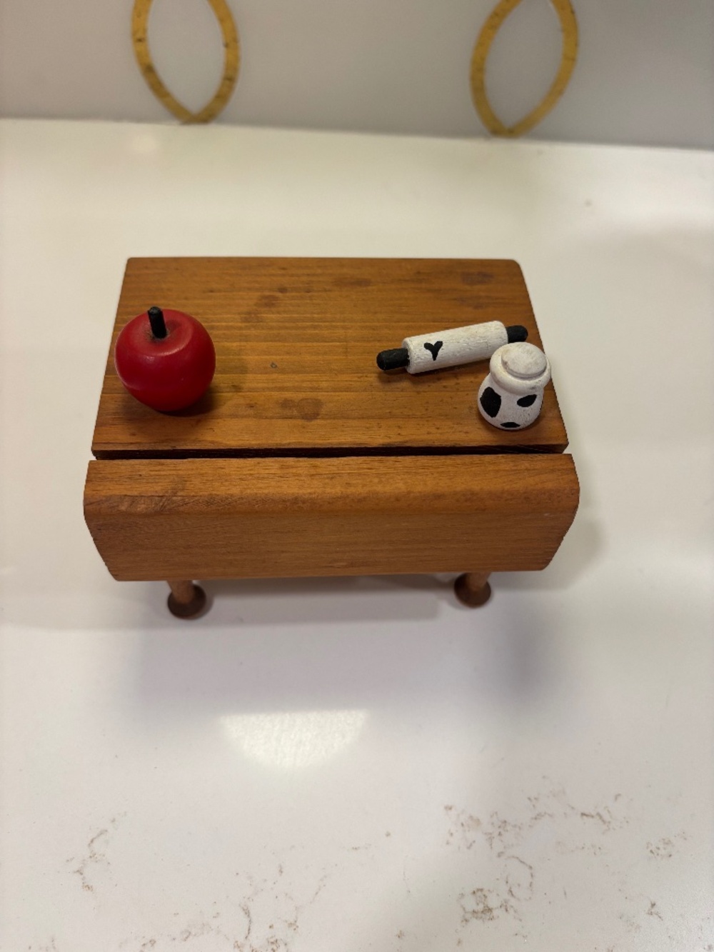 VINTAGE WOOD BUTCHER BLOCK BUSINESS CARD HOLDER Doll House Miniature Furniture